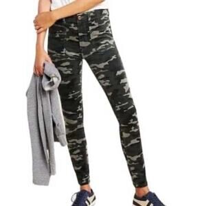 Anthropologie Pilcro & the Letterp Camo Corduroy High Rise Skinny Jeans Size 31